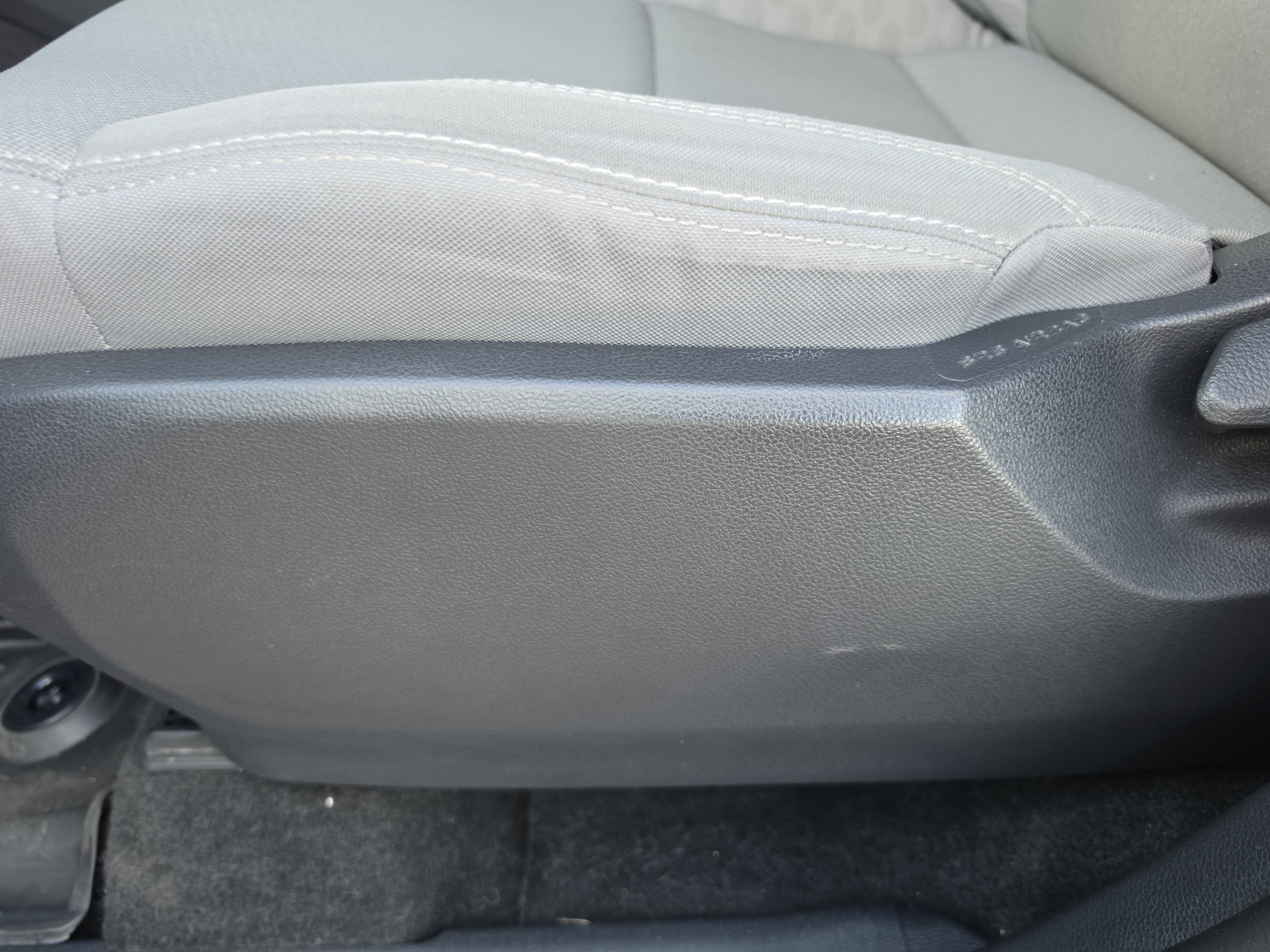 Used 2023 Toyota Tundra SR5 w/ SR5 Convenience Package AWD/4WD image 9