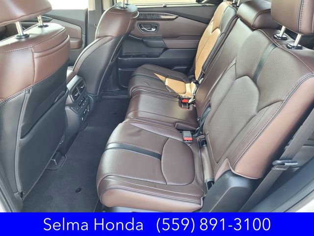 Used 2023 Honda Pilot Elite image 9
