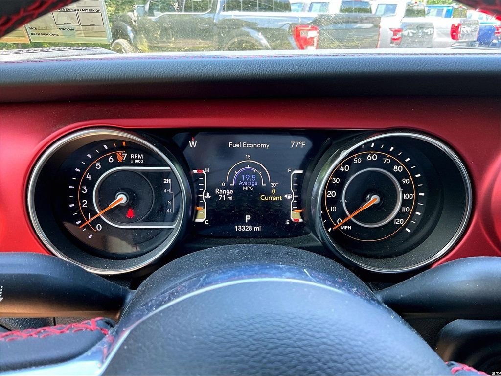 Used 2023 Jeep Gladiator Rubicon w/ Cold Weather Group AWD/4WD image 8