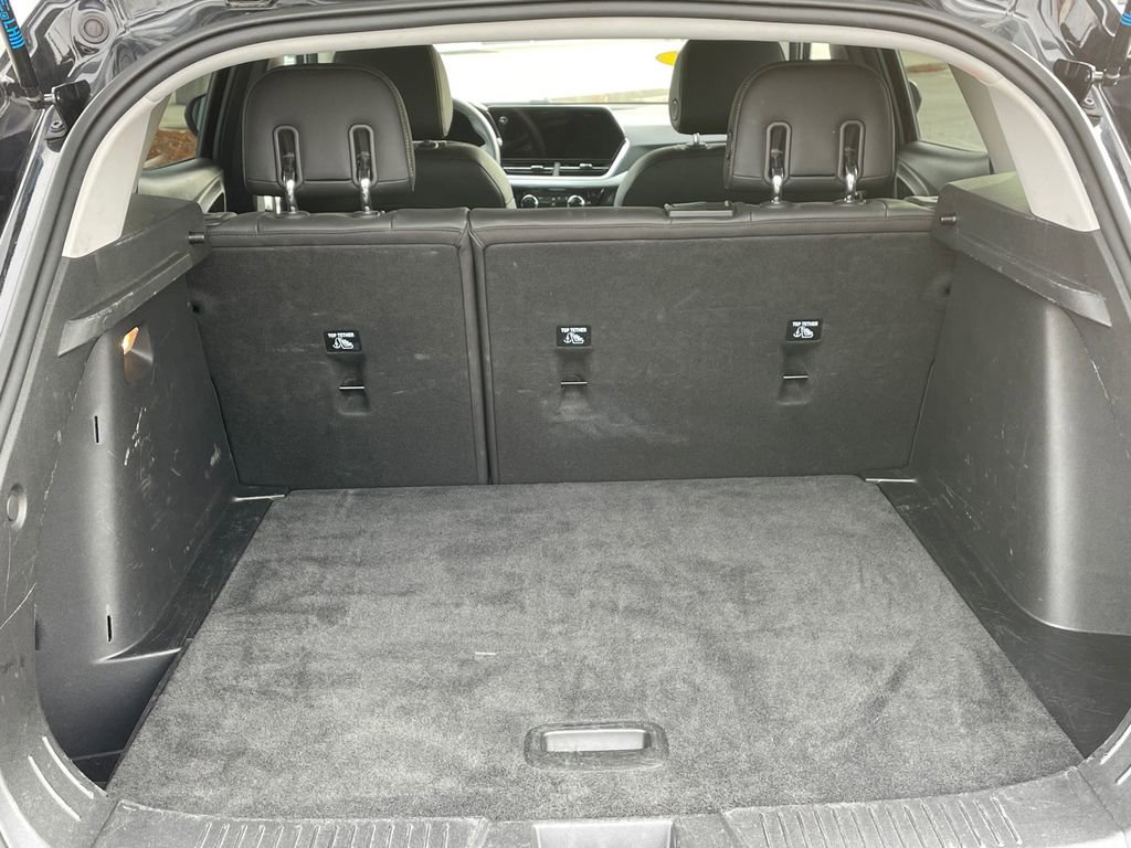 Used 2024 Chevrolet Trax LT image 20