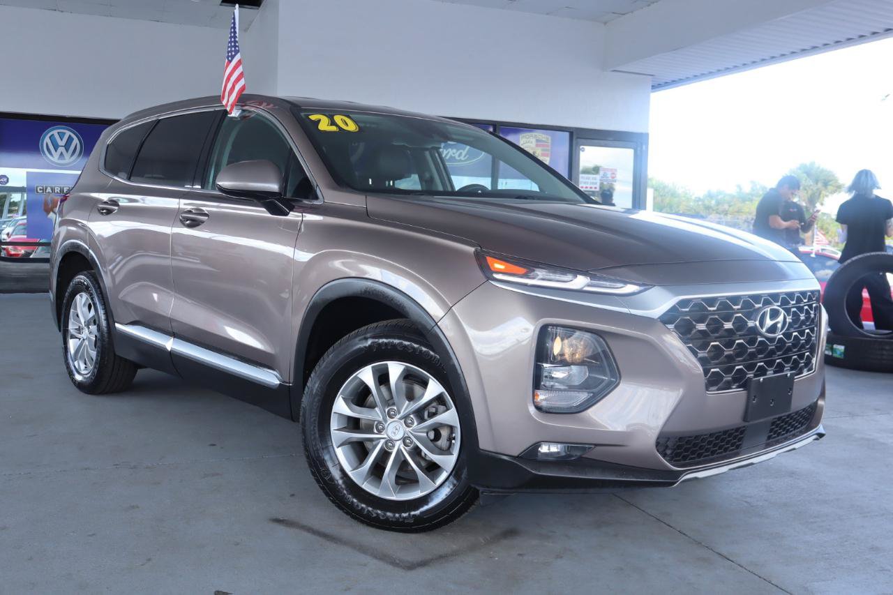 Used 2020 Hyundai Santa Fe SEL FWD image 3