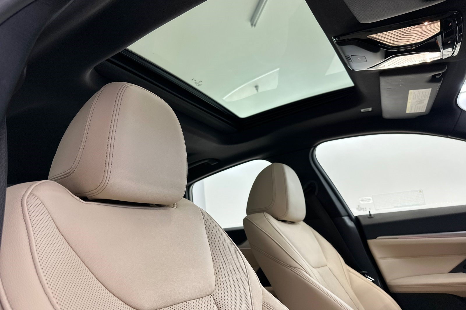 Certified 2024 BMW 430i Gran Coupe w/ Premium Package RWD image 25