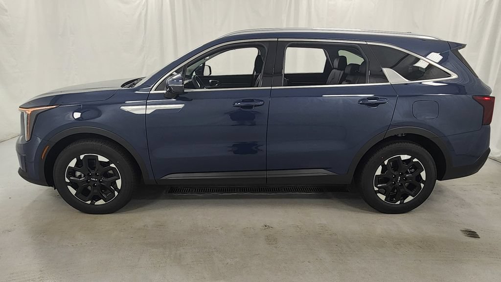 New 2026 Kia Sorento S w/ S Panoramic Sunroof Package FWD image 6
