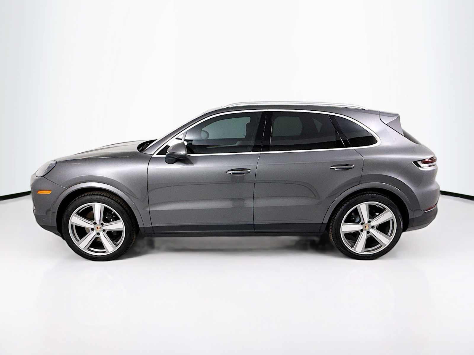 New 2025 Porsche Cayenne image 2