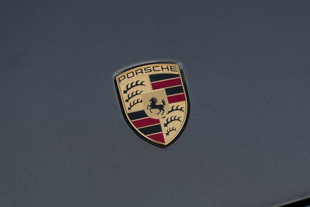 Used 2017 Porsche 911 Carrera image 34