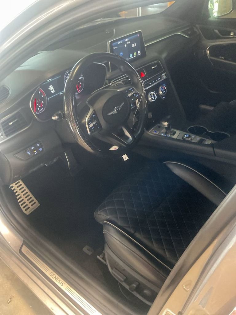 Used 2021 Genesis G70 3.3T w/ Sport Package image 5