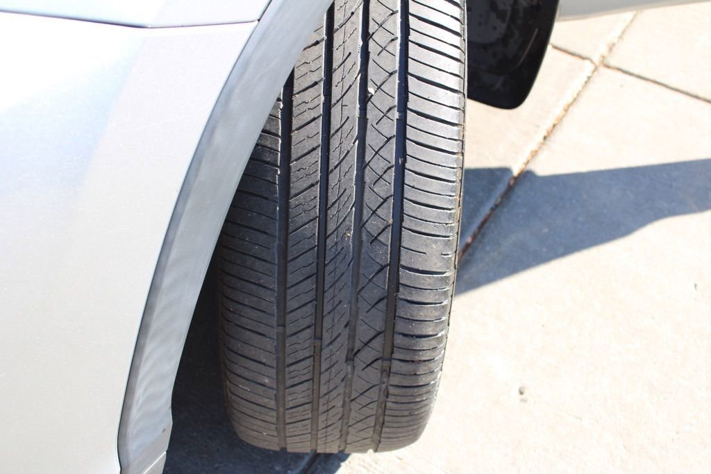 Used 2017 Toyota Highlander Limited Platinum image 13