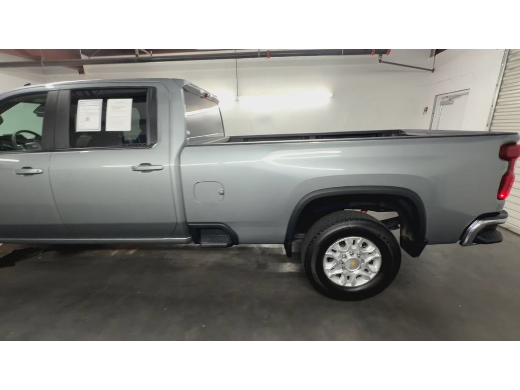 Used 2026 Chevrolet Silverado 2500 LT w/ Safety Package AWD/4WD image 6