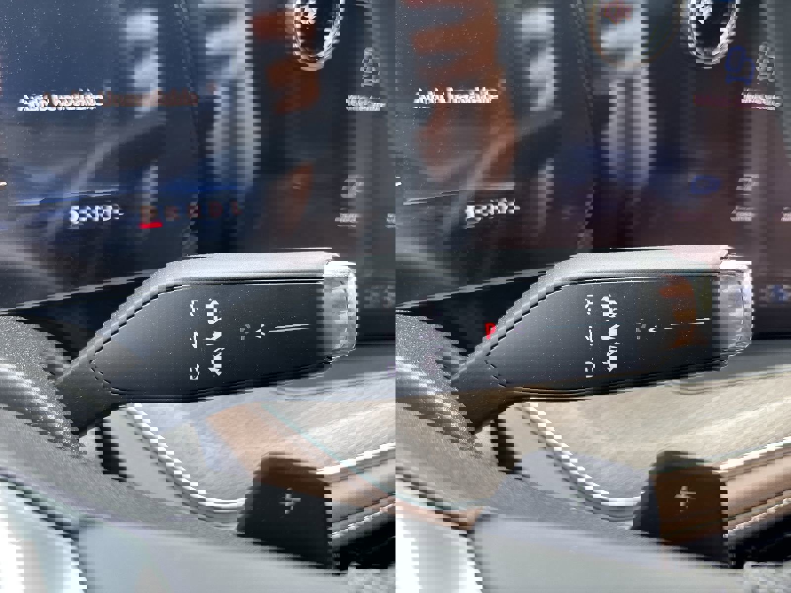 New 2026 Chevrolet Suburban High Country AWD/4WD image 22