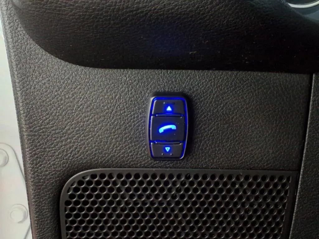 Used 2016 Jeep Wrangler Unlimited Sahara image 18