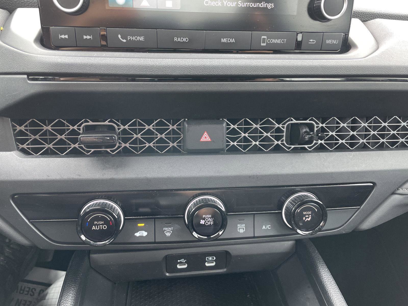 Used 2023 Honda Accord LX image 28
