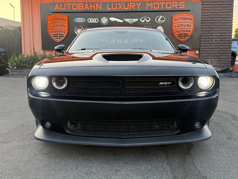 Used 2016 Dodge Challenger SRT RWD image 2
