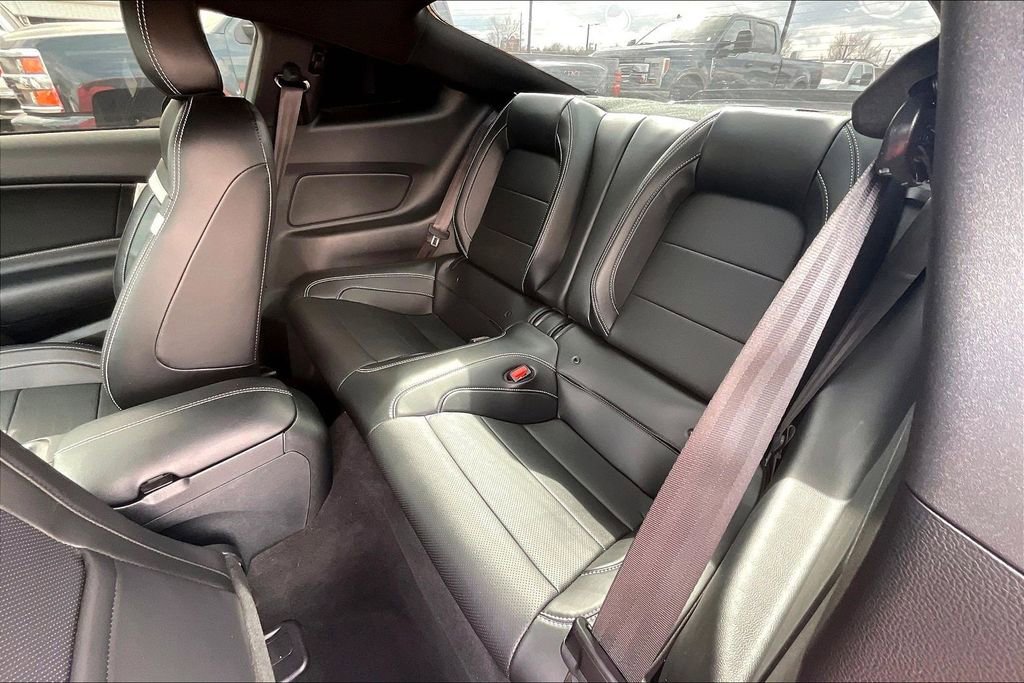 Used 2022 Ford Mustang Shelby GT500 w/ Technology Package image 24