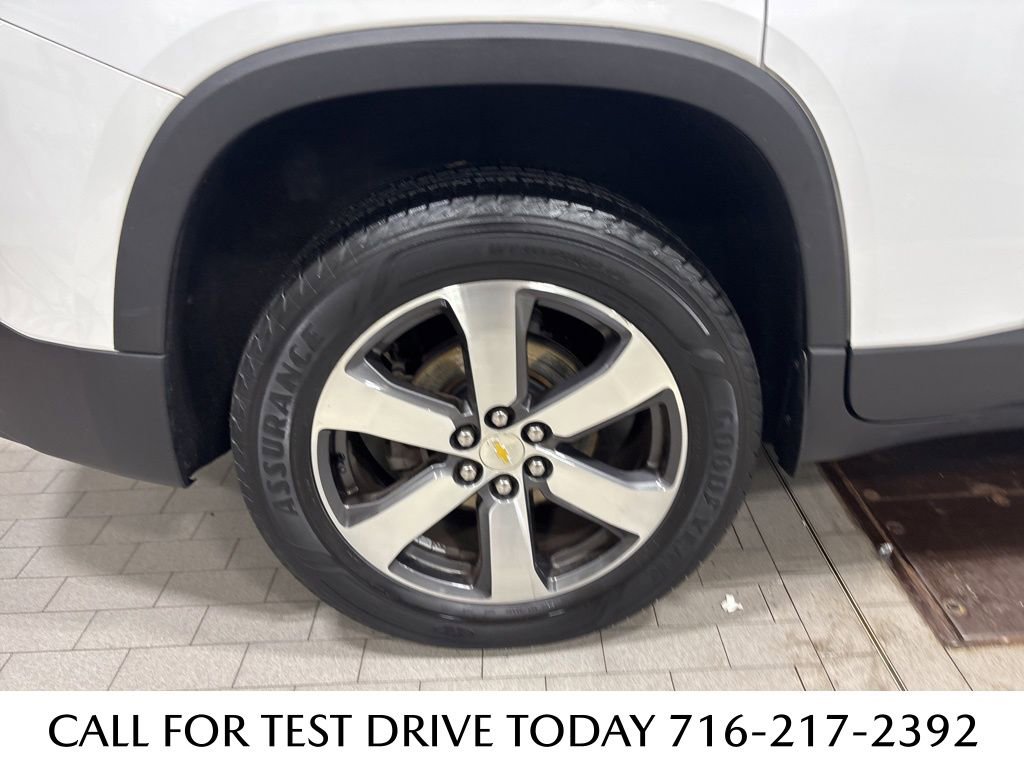 Used 2019 Chevrolet Traverse LT w/ LT Premium Package image 21