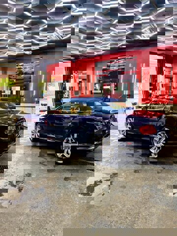 Used 2017 Bentley Continental GT image 11