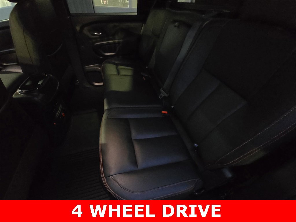 Used 2023 Nissan Titan PRO-4X w/ Pro-4x Convenience Package image 14