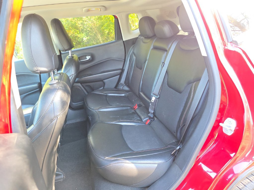 Used 2020 Jeep Compass Latitude AWD/4WD image 14