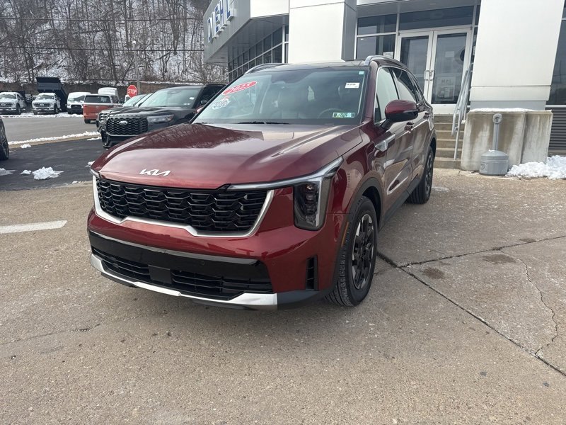 Used 2025 Kia Sorento S w/ Panoramic Sunroof Package image 3
