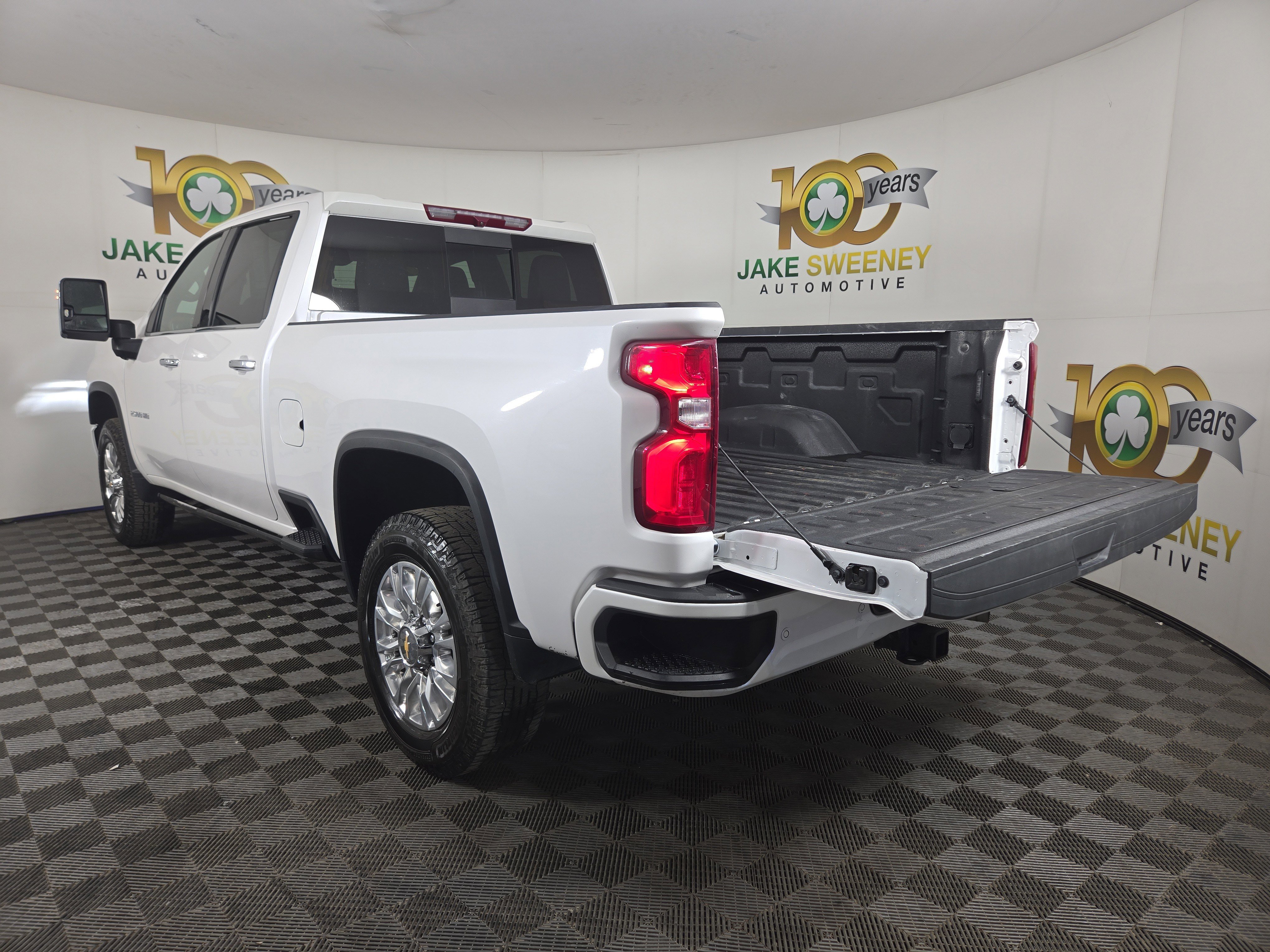 Certified 2023 Chevrolet Silverado 2500 High Country w/ Safety Package II image 31