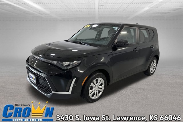 Used 2024 Kia Soul LX image 1