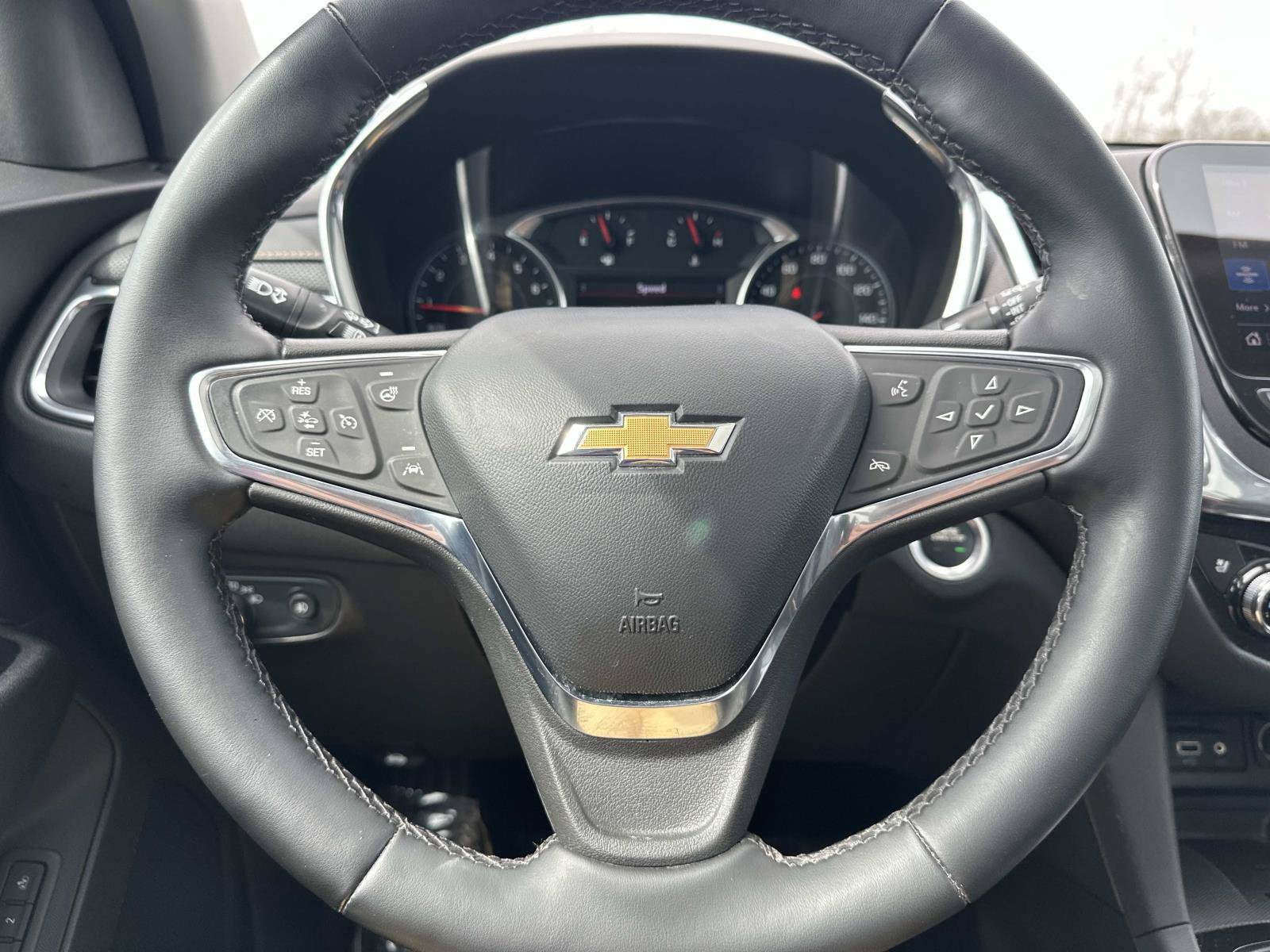 Certified 2024 Chevrolet Equinox Premier AWD/4WD image 20