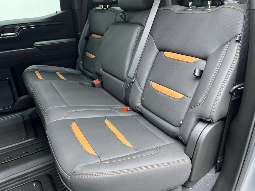 New 2026 GMC Sierra 1500 AT4 w/ AT4 Premium Package AWD/4WD image 5