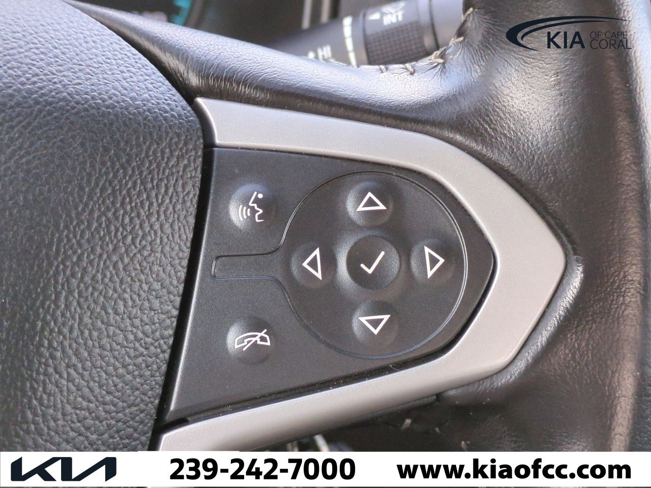 Used 2021 Chevrolet Colorado LT w/ LT Convenience Package image 22