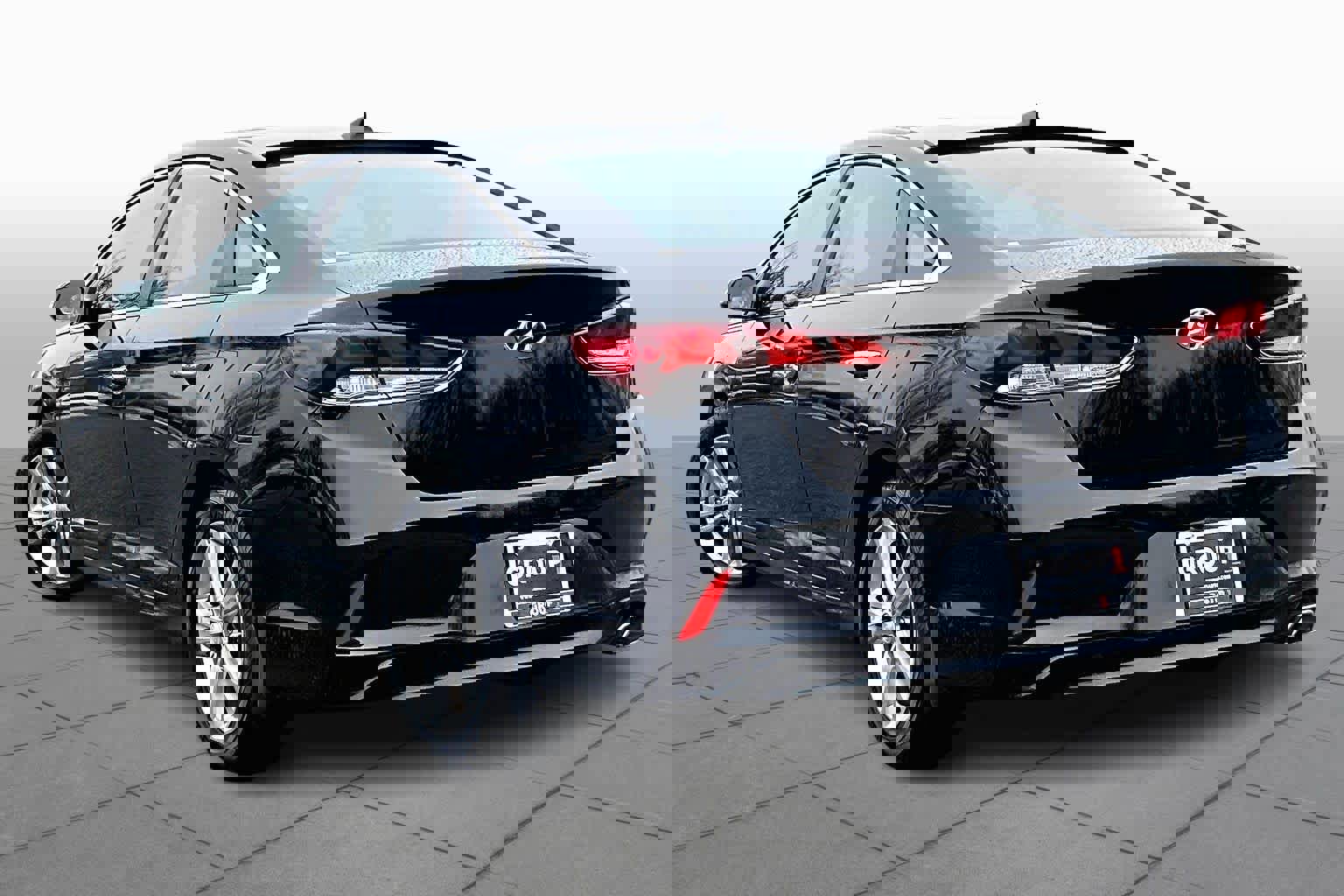 Used 2018 Hyundai Sonata SEL w/ Tech Package 02 image 12