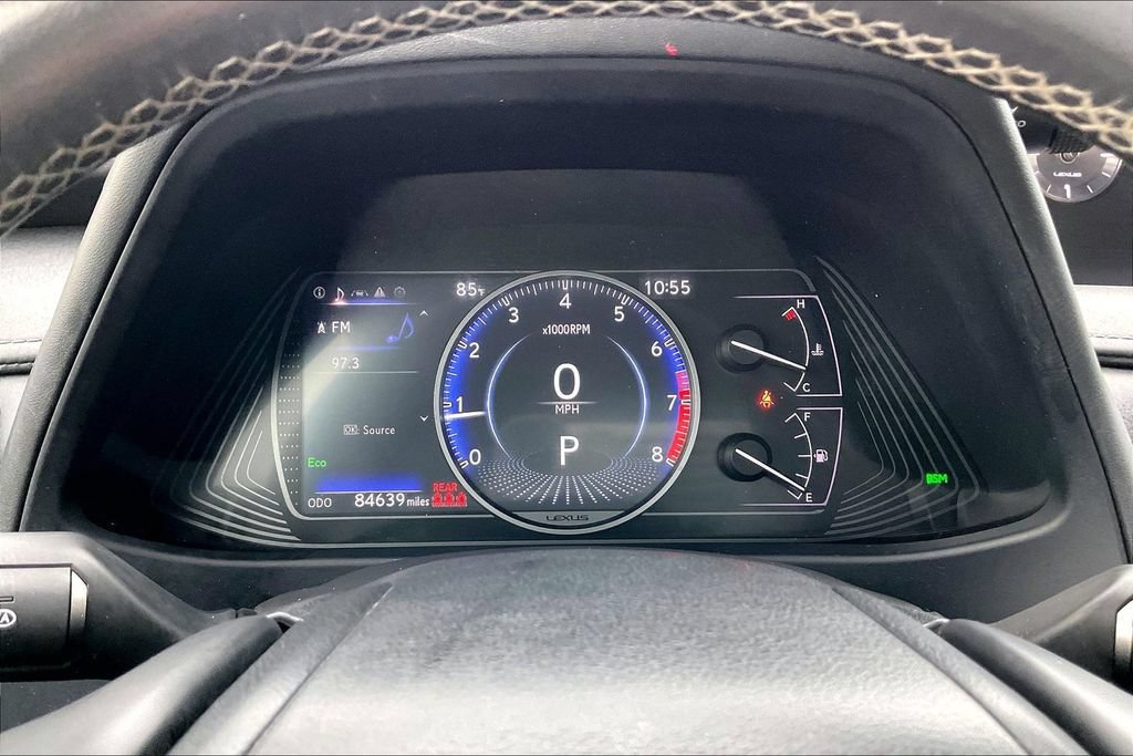 Used 2019 Lexus UX 200 w/ Premium Package FWD image 12