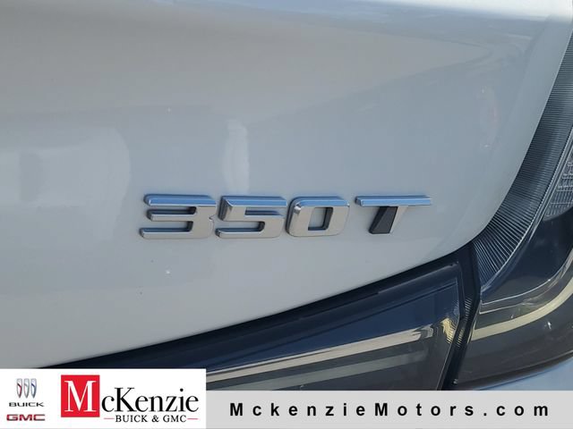 Used 2022 Cadillac XT4 Sport w/ Comfort Package FWD image 29