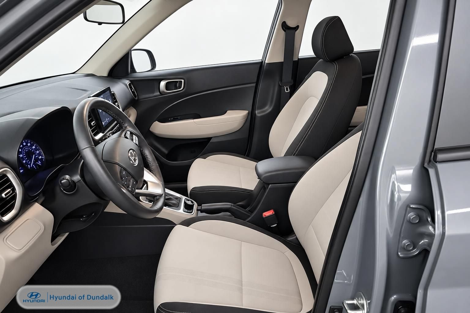 Used 2021 Hyundai Venue SEL w/ Cargo Package FWD image 7