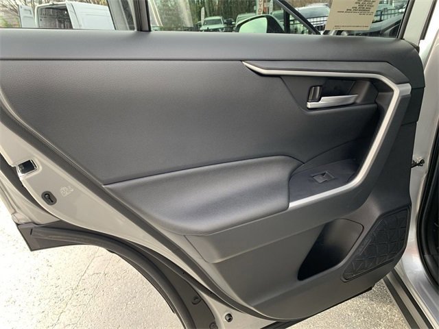 New 2025 Toyota RAV4 XLE image 15