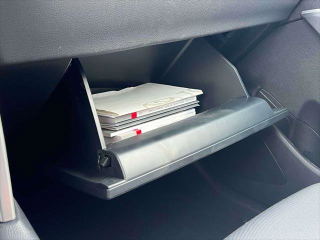 Certified 2023 Toyota Corolla Cross LE w/ Moonroof Package image 28