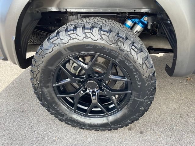 Used 2018 Ford F150 Raptor w/ Equipment Group 802A Luxury image 39