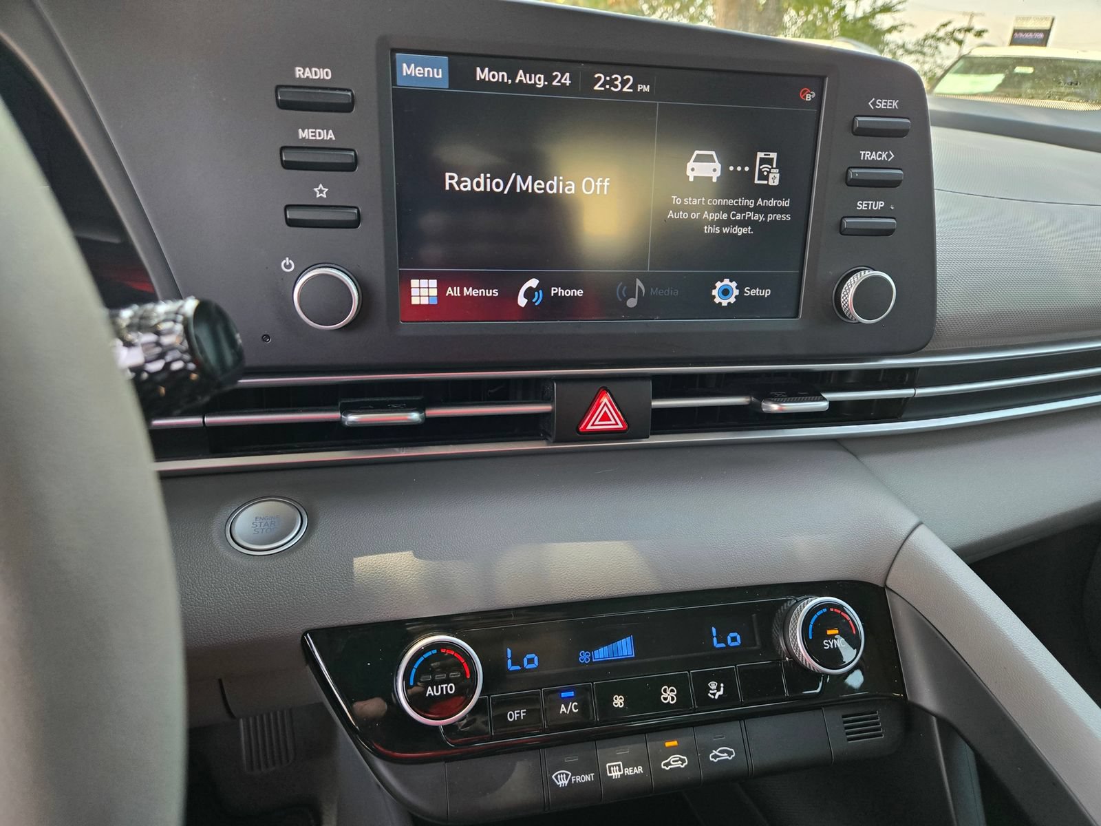 Used 2021 Hyundai Elantra SEL FWD image 15
