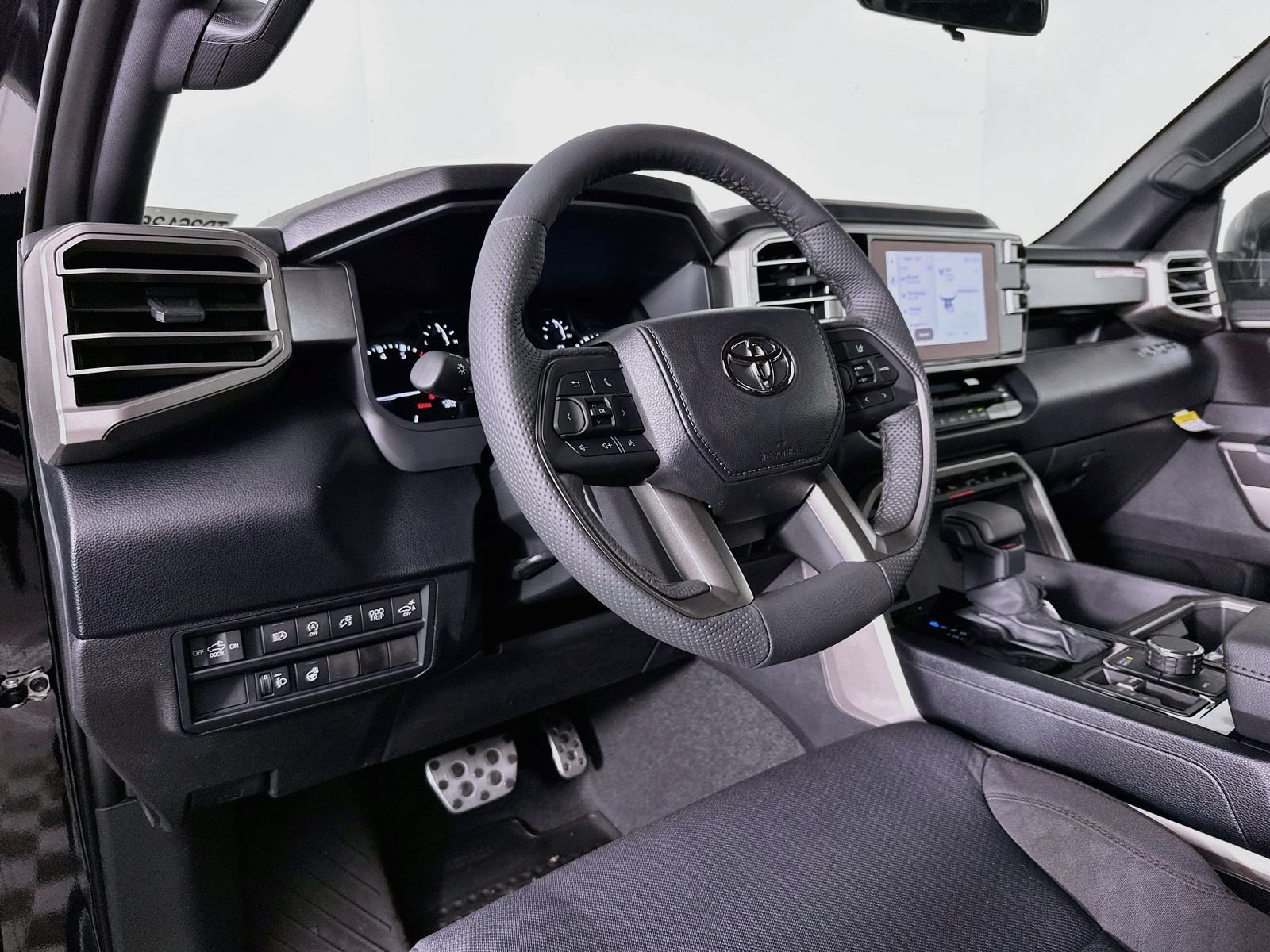 New 2026 Toyota Tundra SR5 AWD/4WD image 9