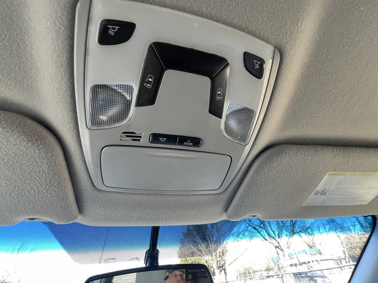 Used 2014 Toyota Sienna LE image 15