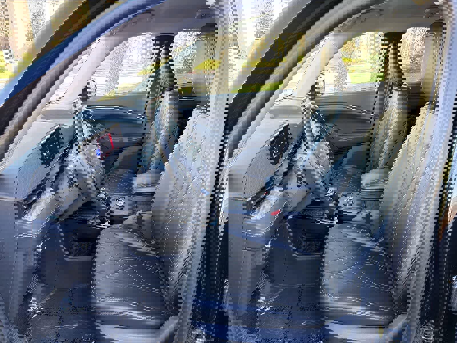 Used 2022 Ford Mustang Mach-E Select image 22