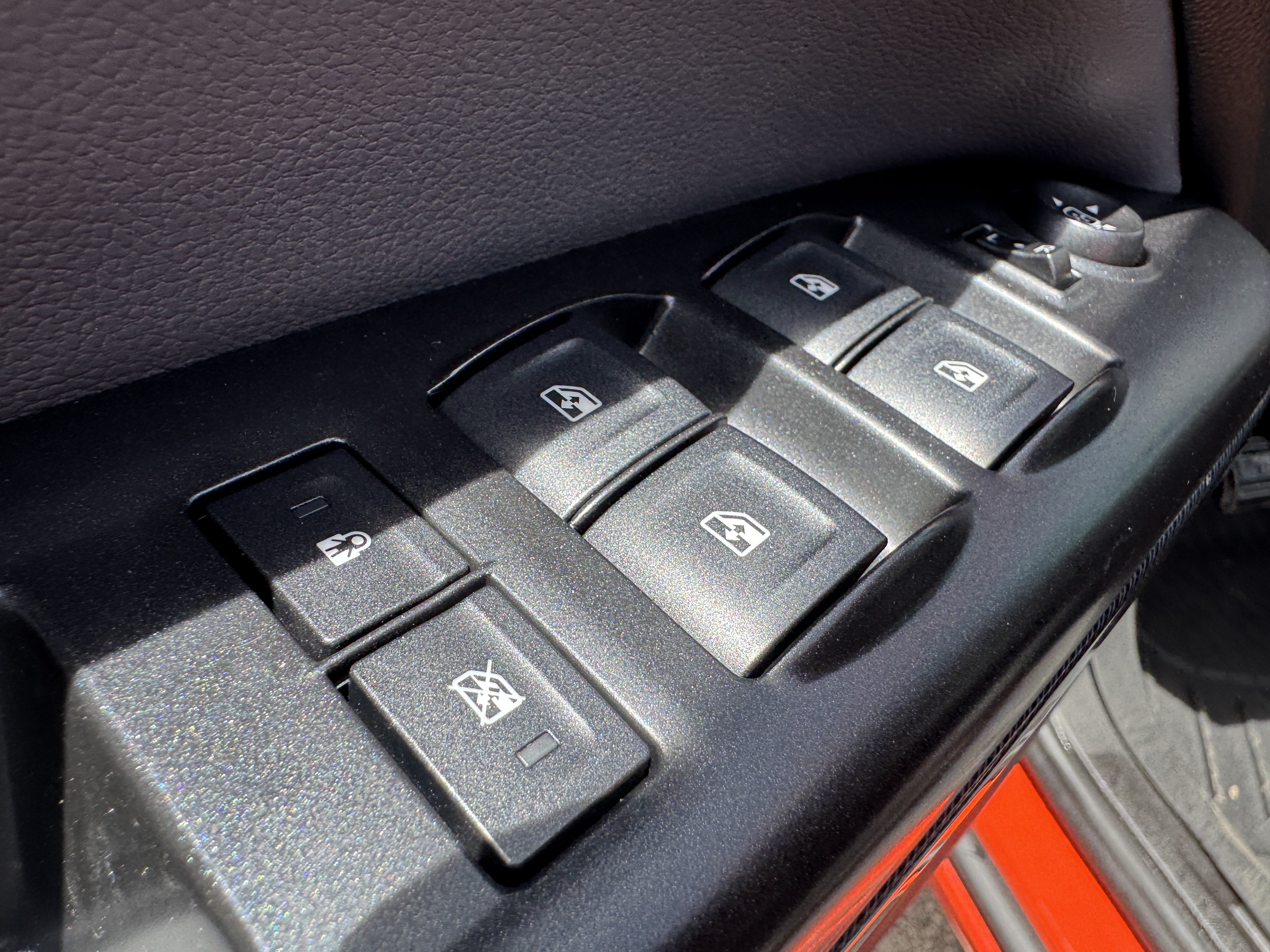 Used 2019 Chevrolet Colorado Z71 AWD/4WD image 18