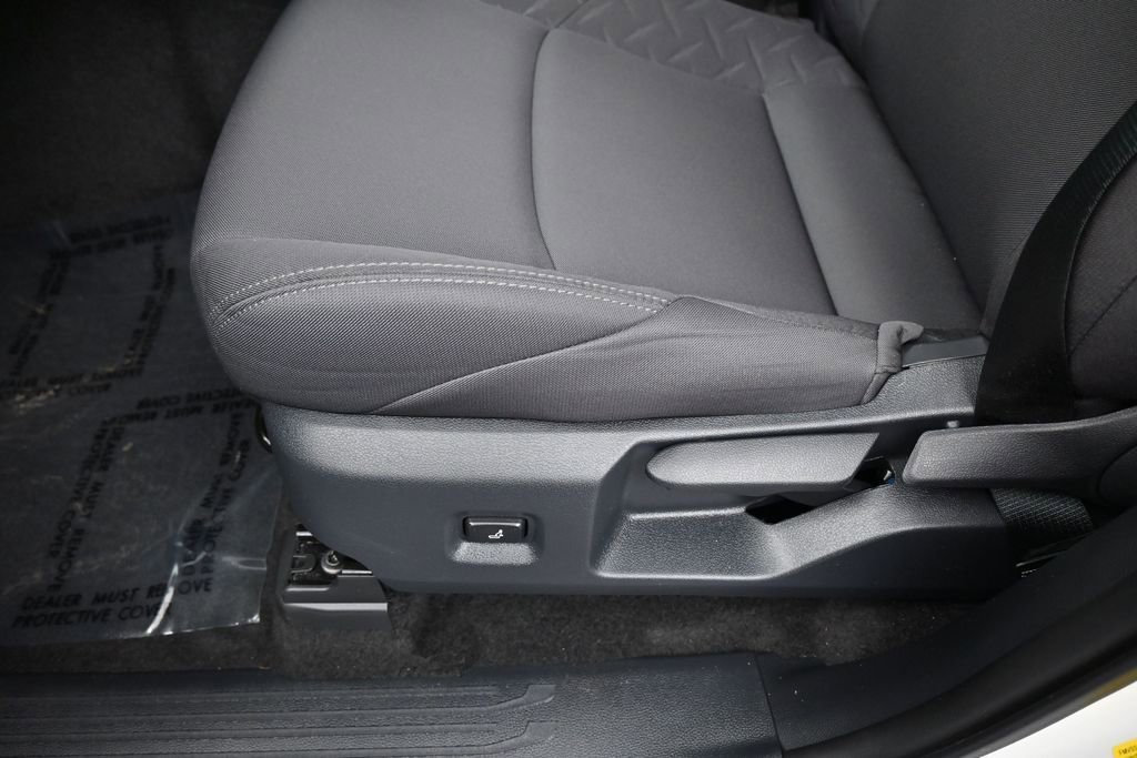 Used 2024 Toyota Tacoma SR AWD/4WD image 15