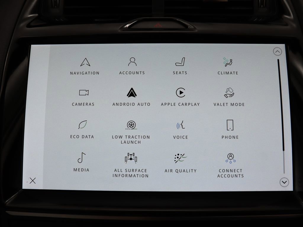 Used 2022 Jaguar E-PACE SE image 30