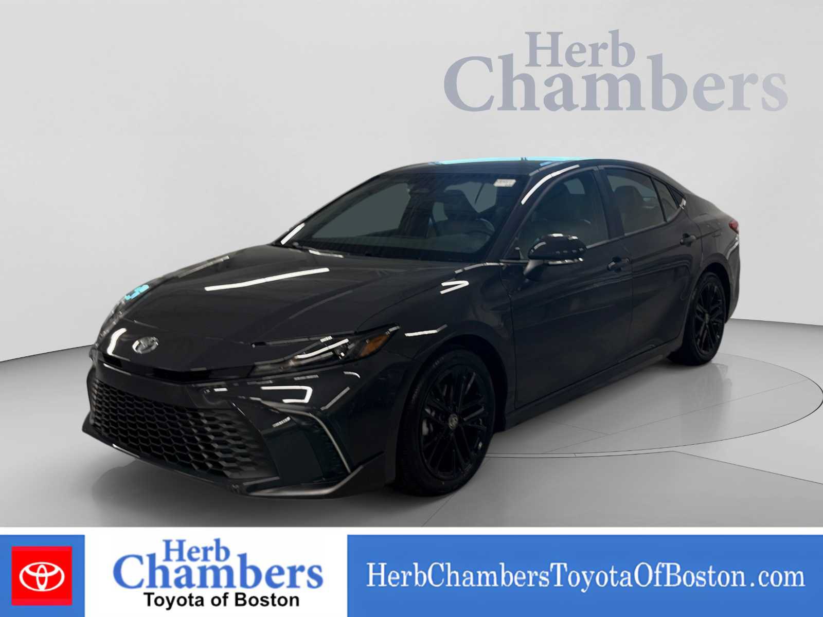 Used 2026 Toyota Camry SE FWD image 10