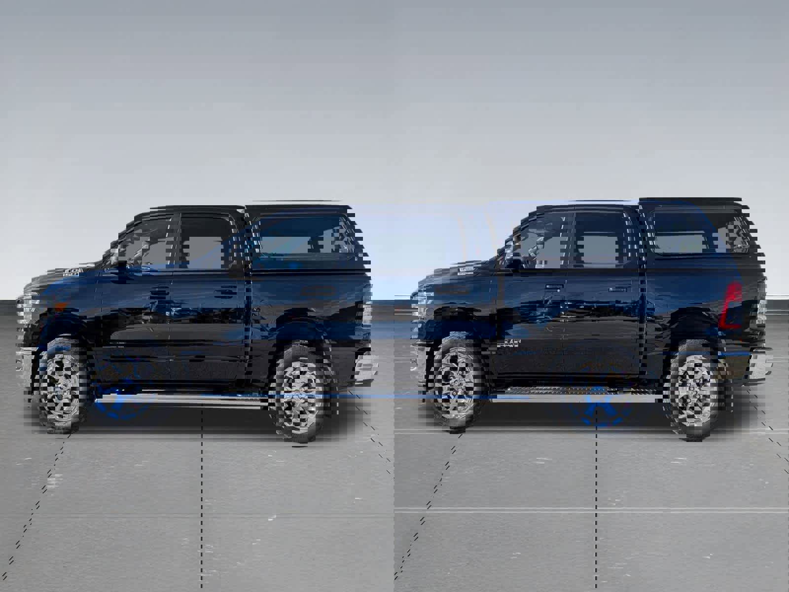 Used 2022 RAM 1500 Big Horn image 3