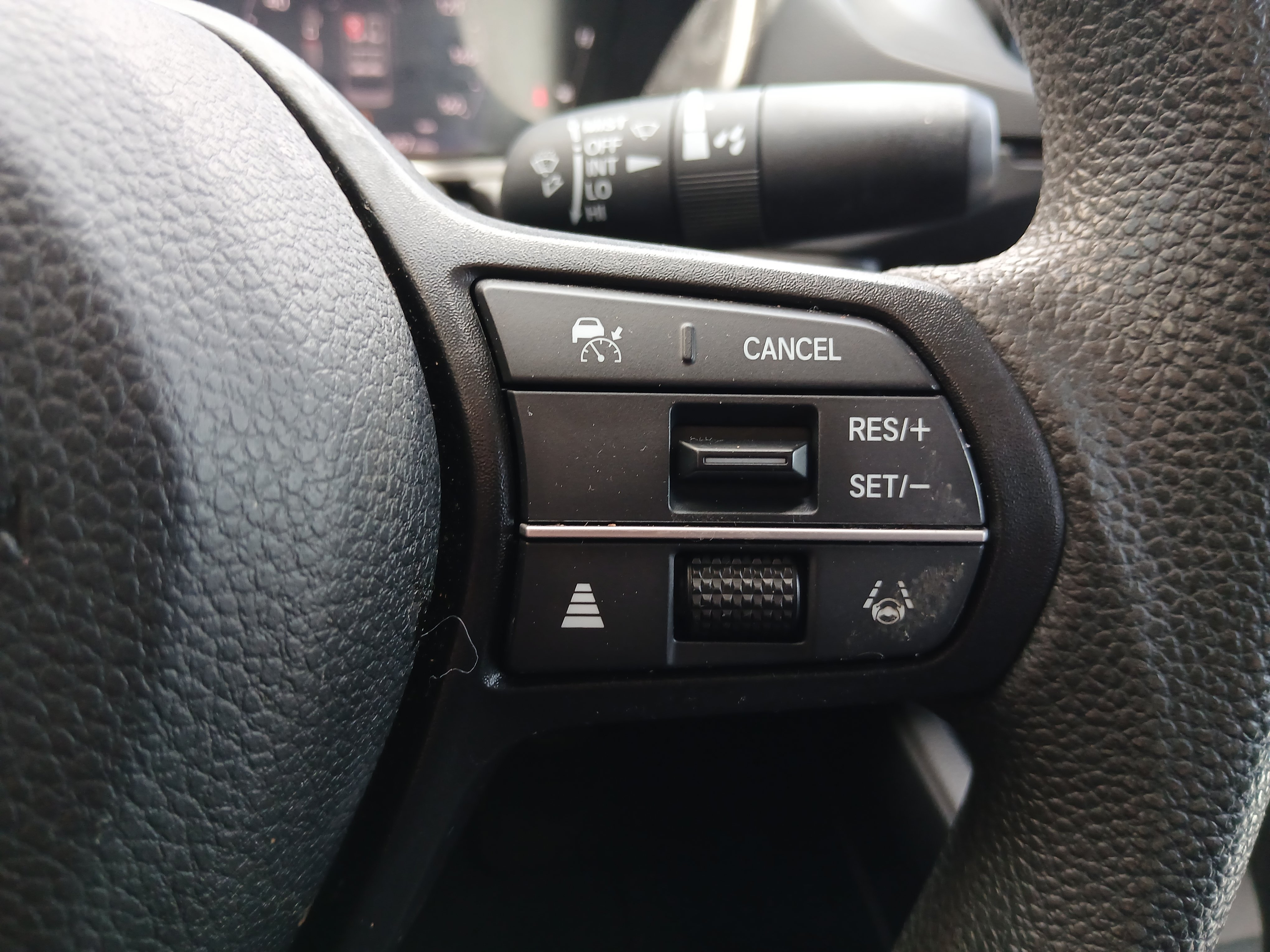 Used 2023 Honda Accord EX image 12