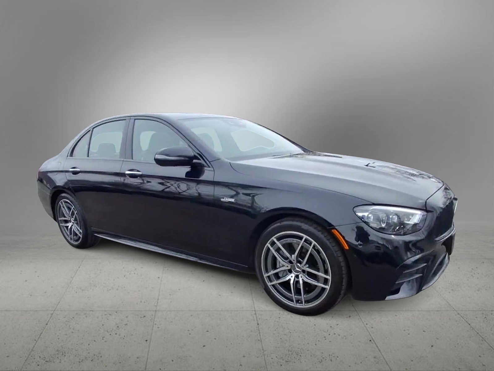 Used 2022 Mercedes-Benz E 53 AMG 4MATIC Sedan image 2