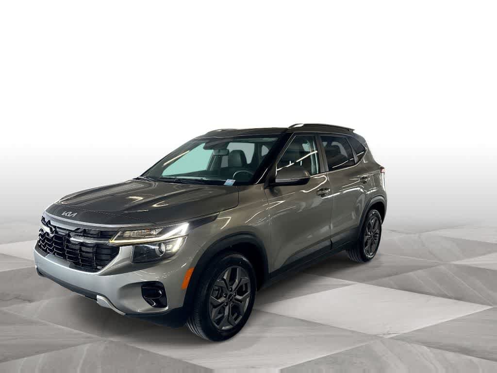 Used 2024 Kia Seltos S FWD image 4