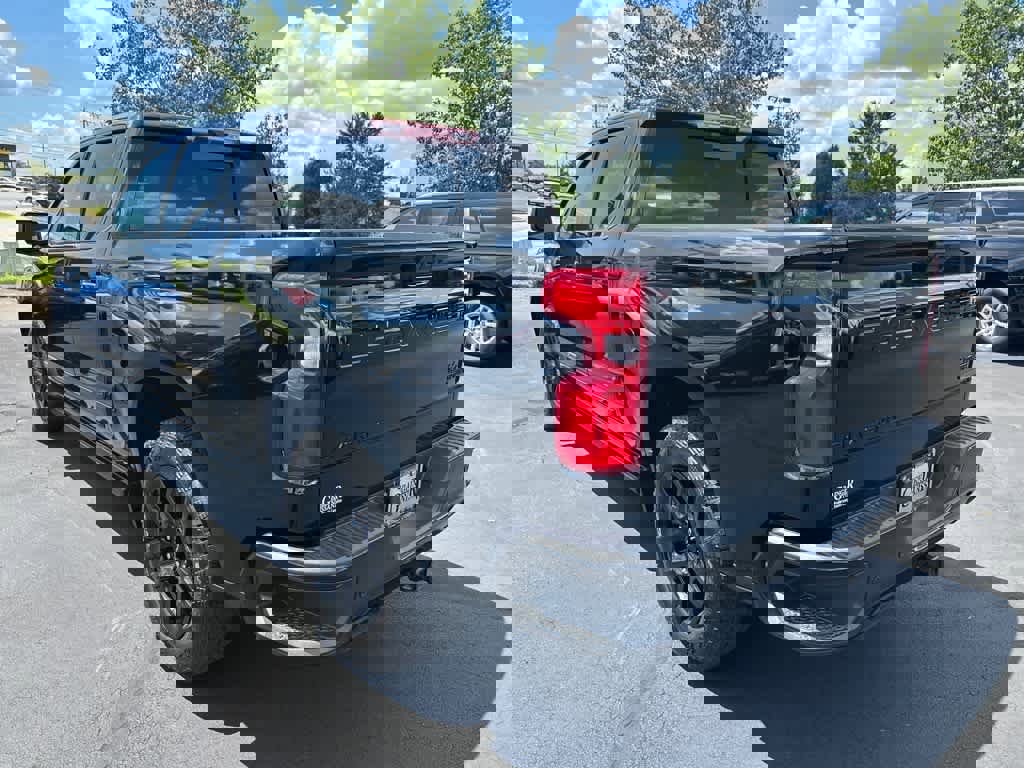 Used 2025 Chevrolet Silverado 1500 High Country w/ Midnight Edition image 5