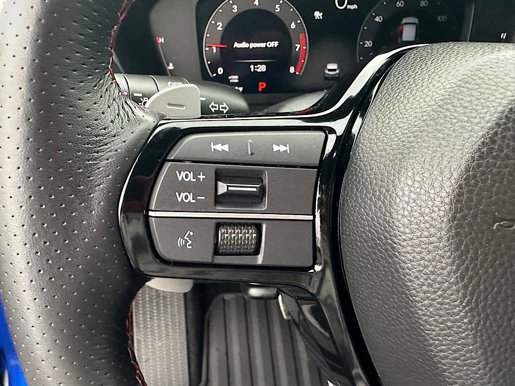 Certified 2025 Acura ADX A-Spec image 26