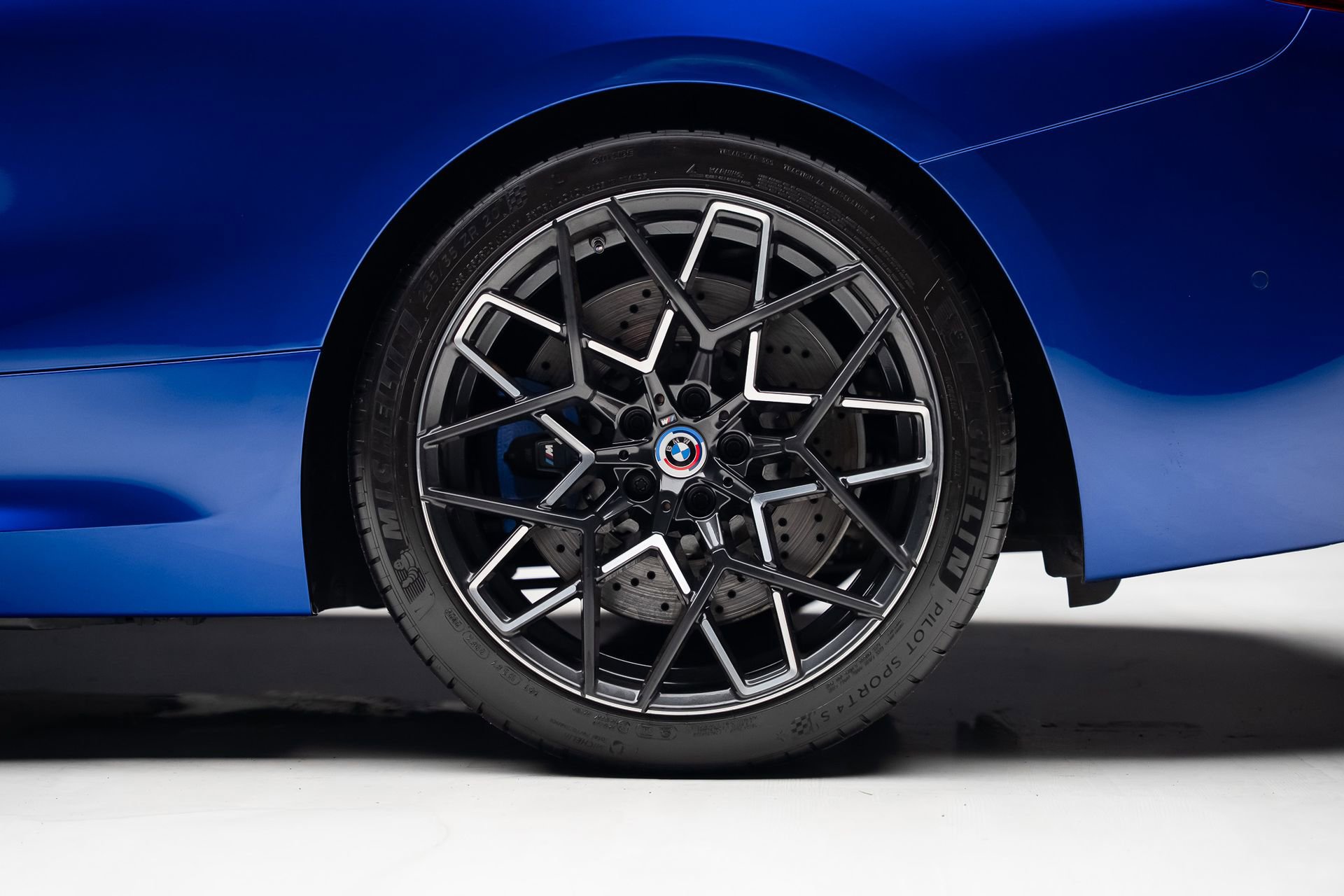 Used 2023 BMW M8 Competition w/ M Carbon Exterior Package image 25