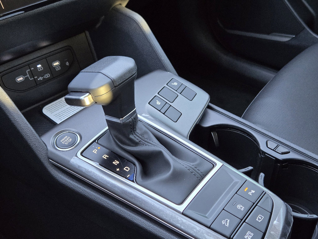 New 2026 Kia Sportage EX w/ EX Panorama Roof Package image 15